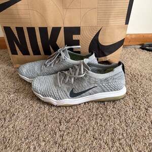 Nike Women's Air Zoom Fearless Flyknit Grey Training Shoes 850426-004